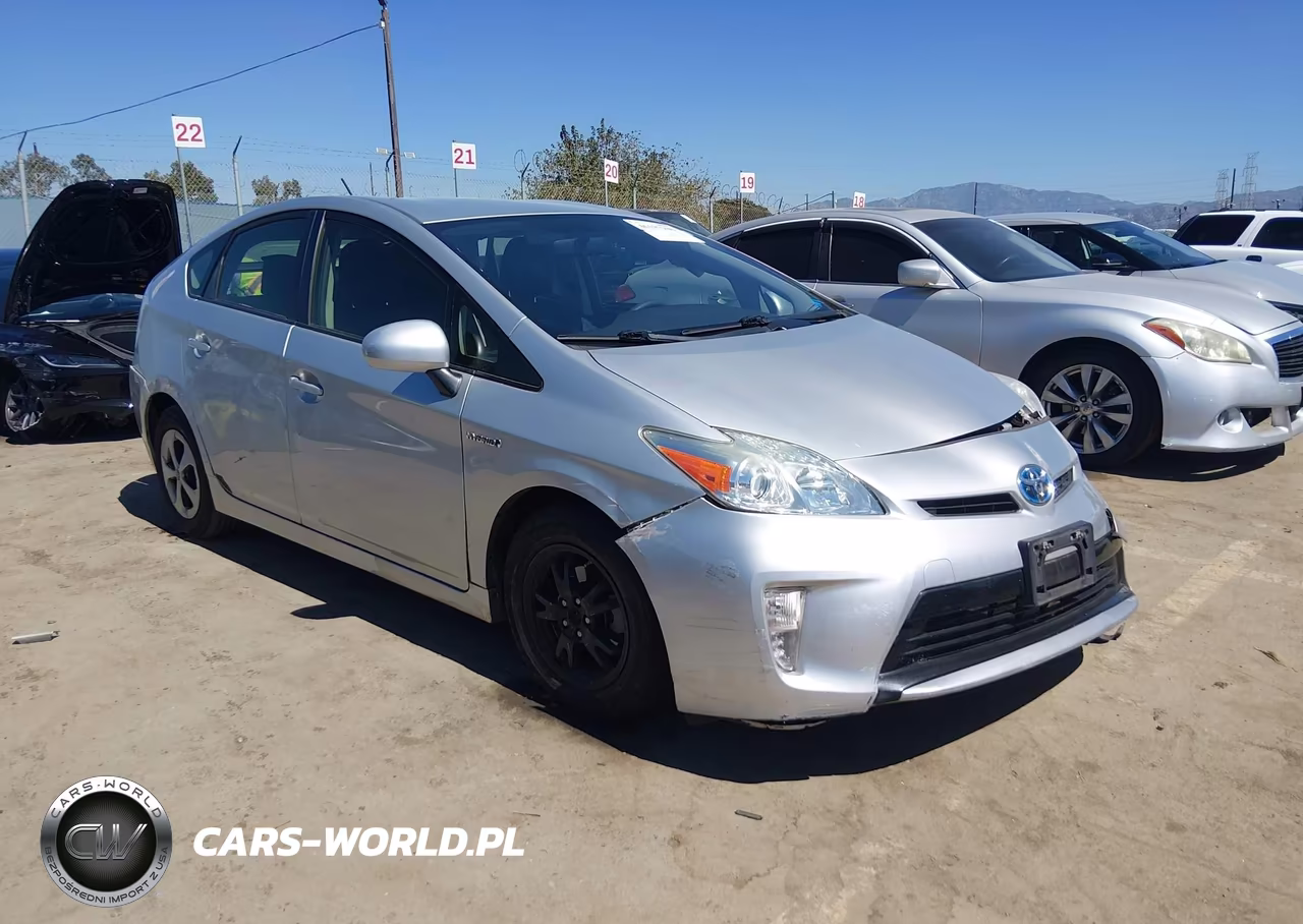 2015 Toyota Prius Five-Four-Persona Series Special Edition-Three-Two