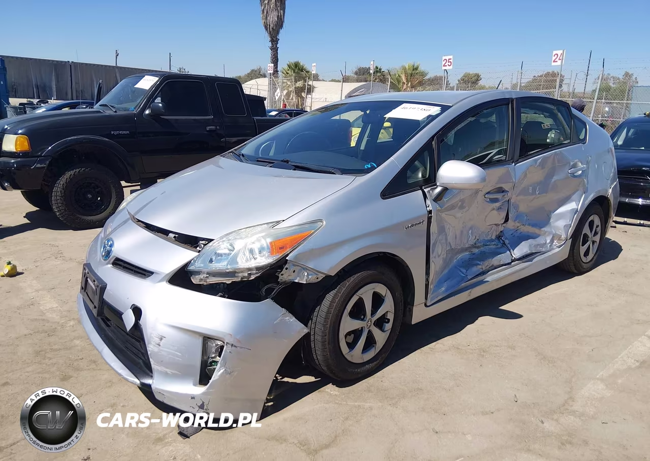 2015 Toyota Prius Five-Four-Persona Series Special Edition-Three-Two VIN:JTDKN3DU8F1992612 - 2
