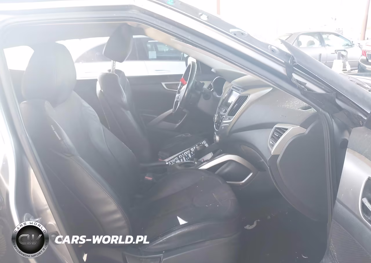 2012 Hyundai Veloster Base W-Black VIN:KMHTC6ADXCU066900 - 5