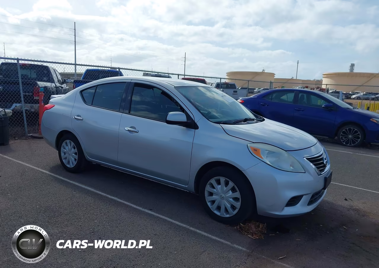2014 Nissan Versa 1.6 Sv