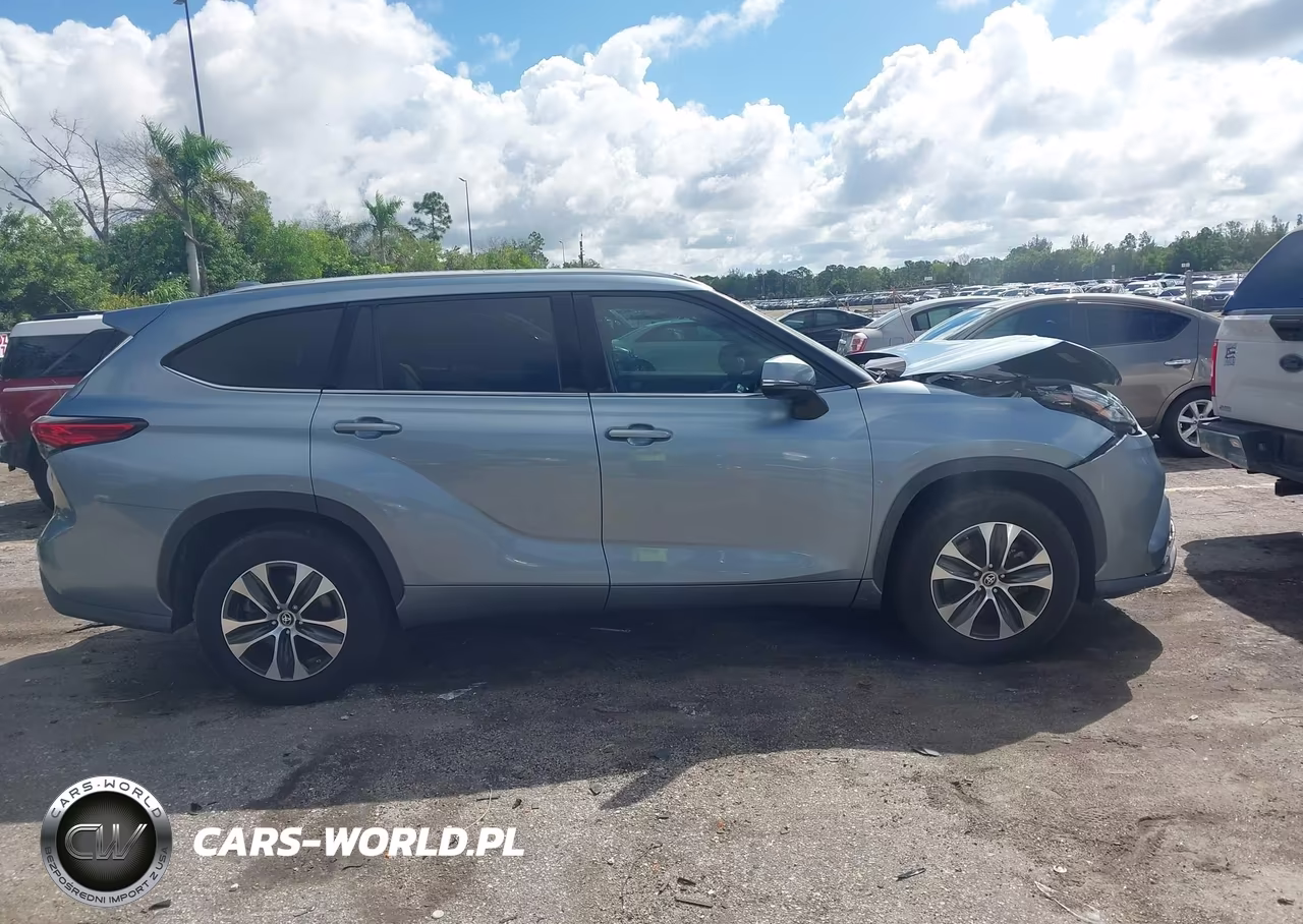 2020 Toyota Highlander Xle VIN:5TDGZRAHXLS022750 - 13