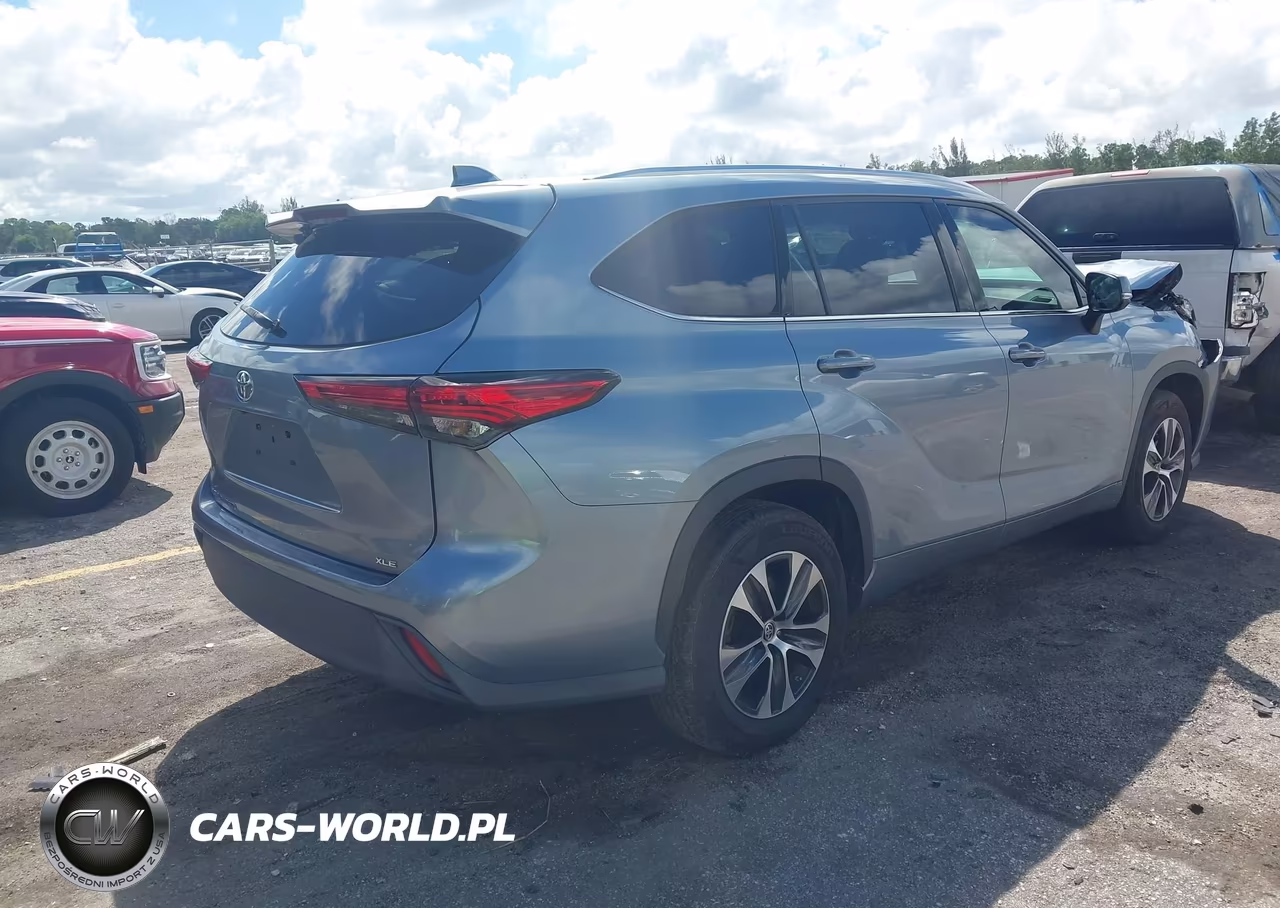 2020 Toyota Highlander Xle VIN:5TDGZRAHXLS022750 - 4