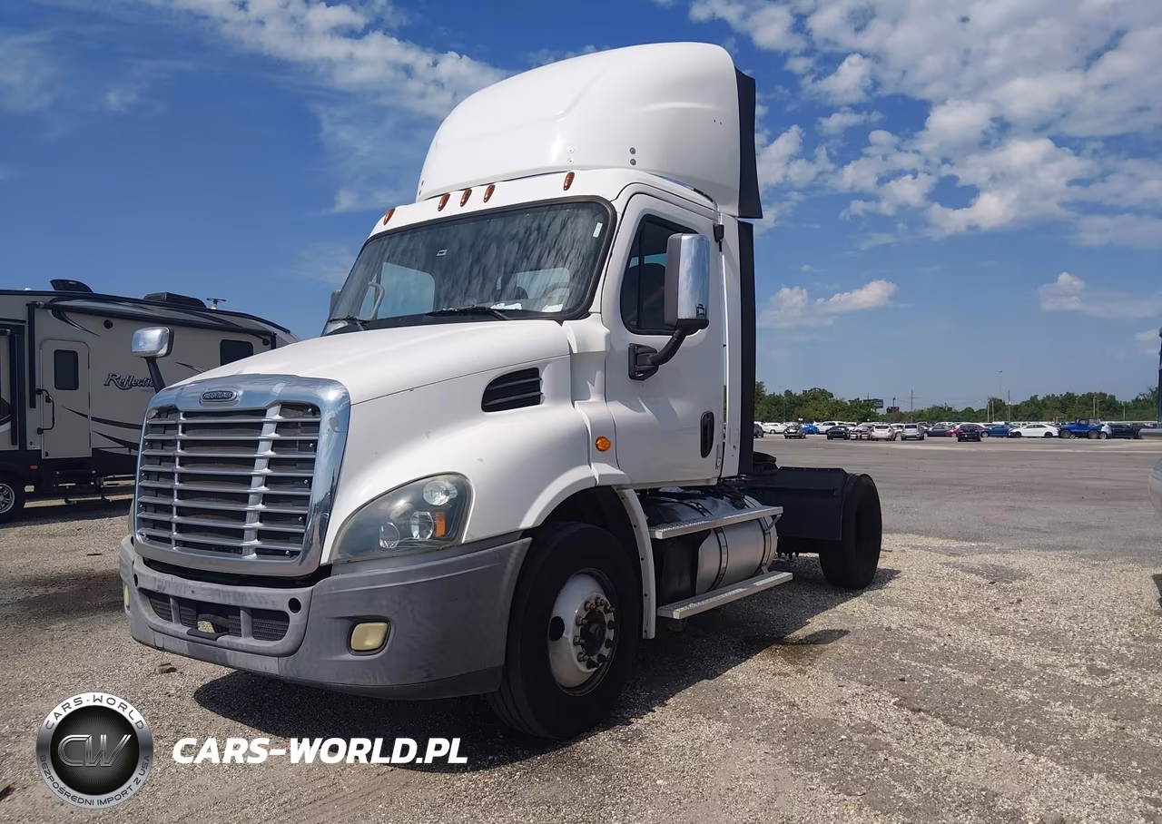 2017 Freightliner Cascadia 113 VIN:3AKBGBDVXHDHW0585 - 2