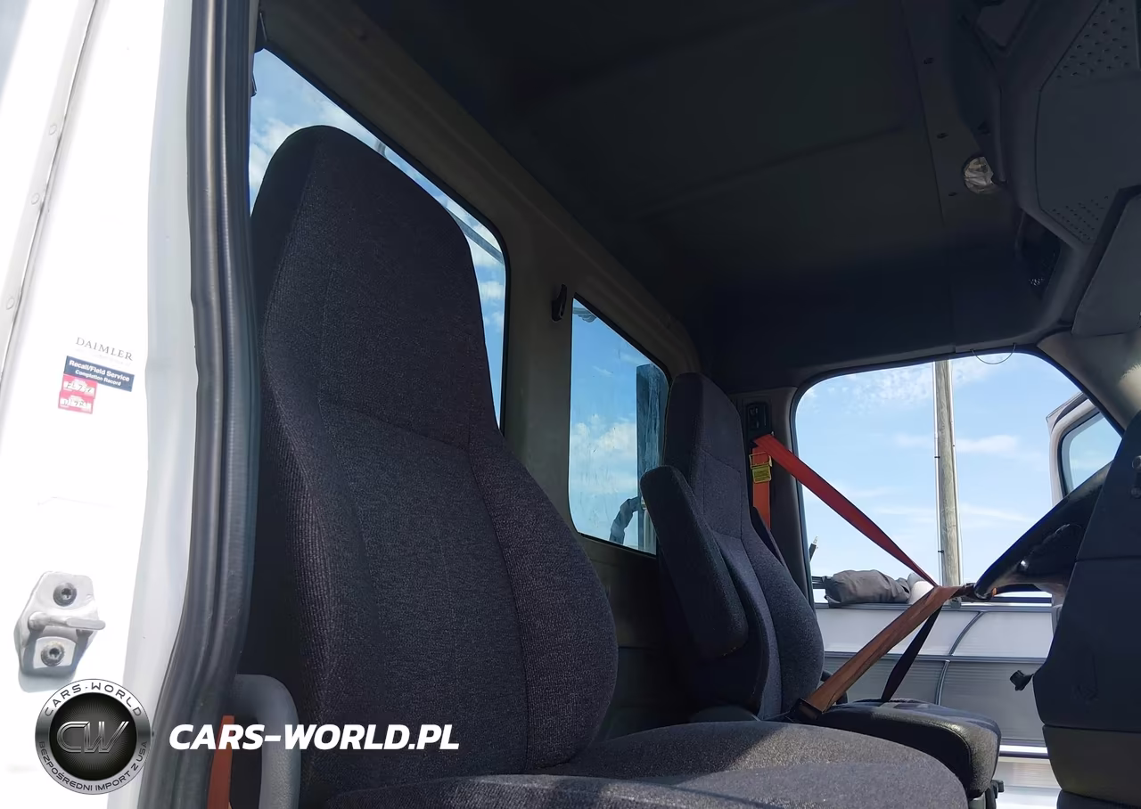 2017 Freightliner Cascadia 113 VIN:3AKBGBDVXHDHW0585 - 7