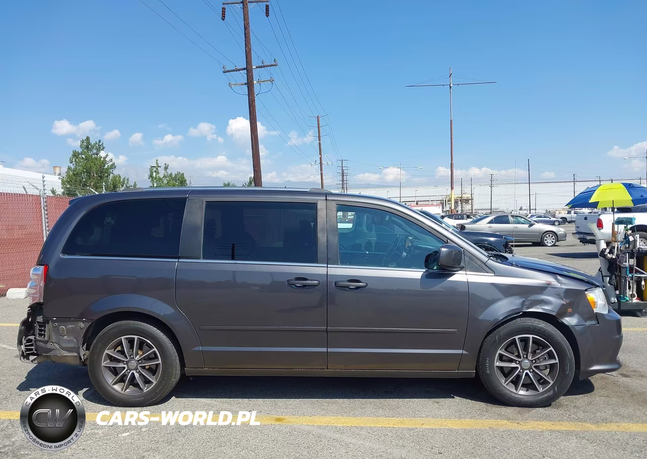 2017 Dodge Grand Caravan Sxt VIN:2C4RDGCG4HR800248 - 14