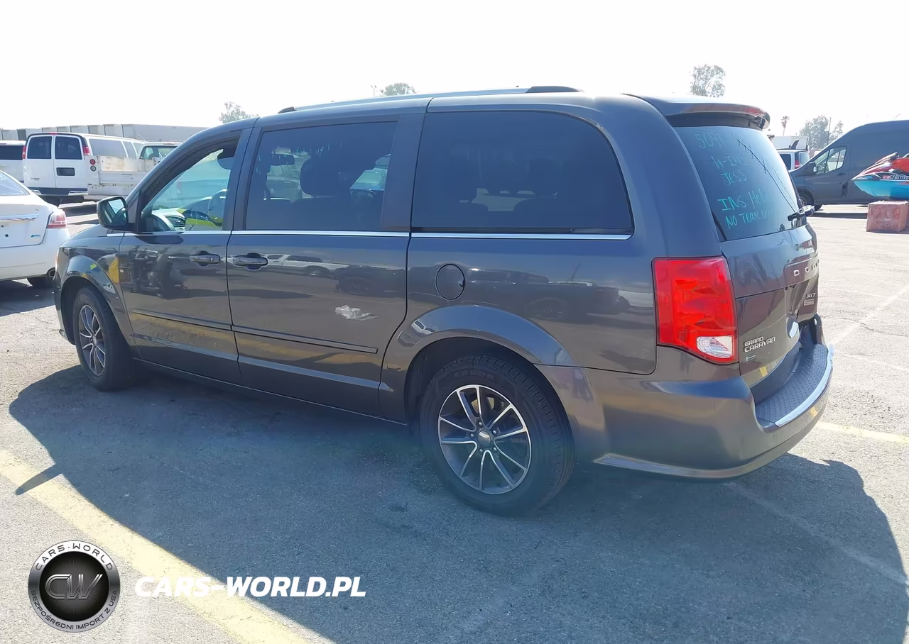 2017 Dodge Grand Caravan Sxt VIN:2C4RDGCG4HR800248 - 3
