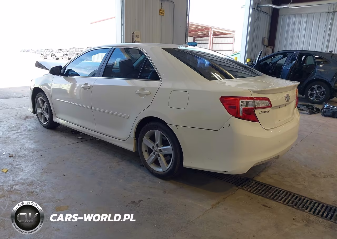 2012 Toyota Camry Se VIN:4T1BF1FKXCU599942 - 3