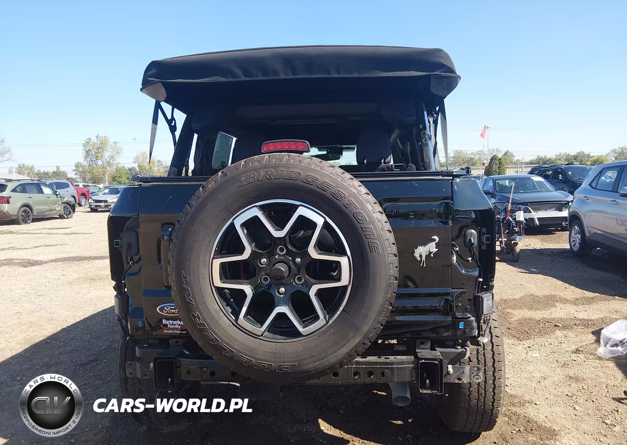 2025 Ford Bronco Outer Banks VIN:1FMDE8BH6SLB76424 - 17