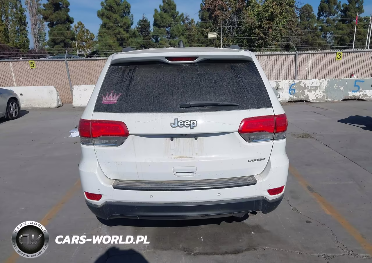 2015 Jeep Grand Cherokee Laredo VIN:1C4RJEAG5FC199096 - 17