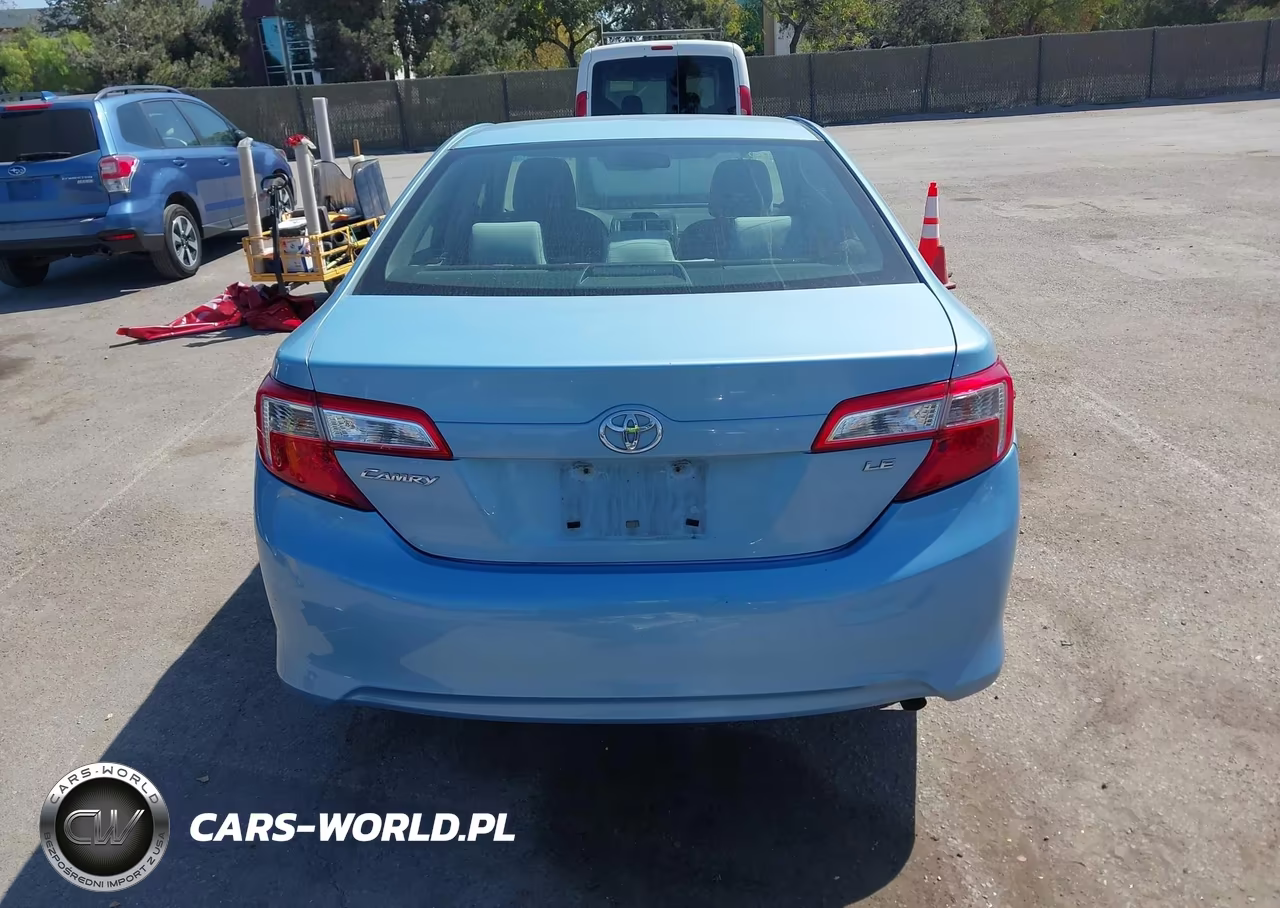 2013 Toyota Camry Le VIN:4T4BF1FK6DR308098 - 18