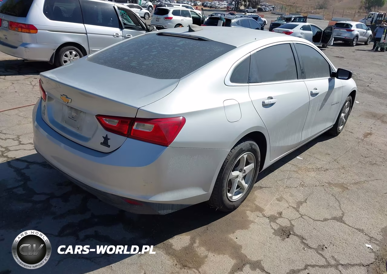 2017 Chevrolet Malibu Ls VIN:1G1ZB5ST6HF287335 - 4