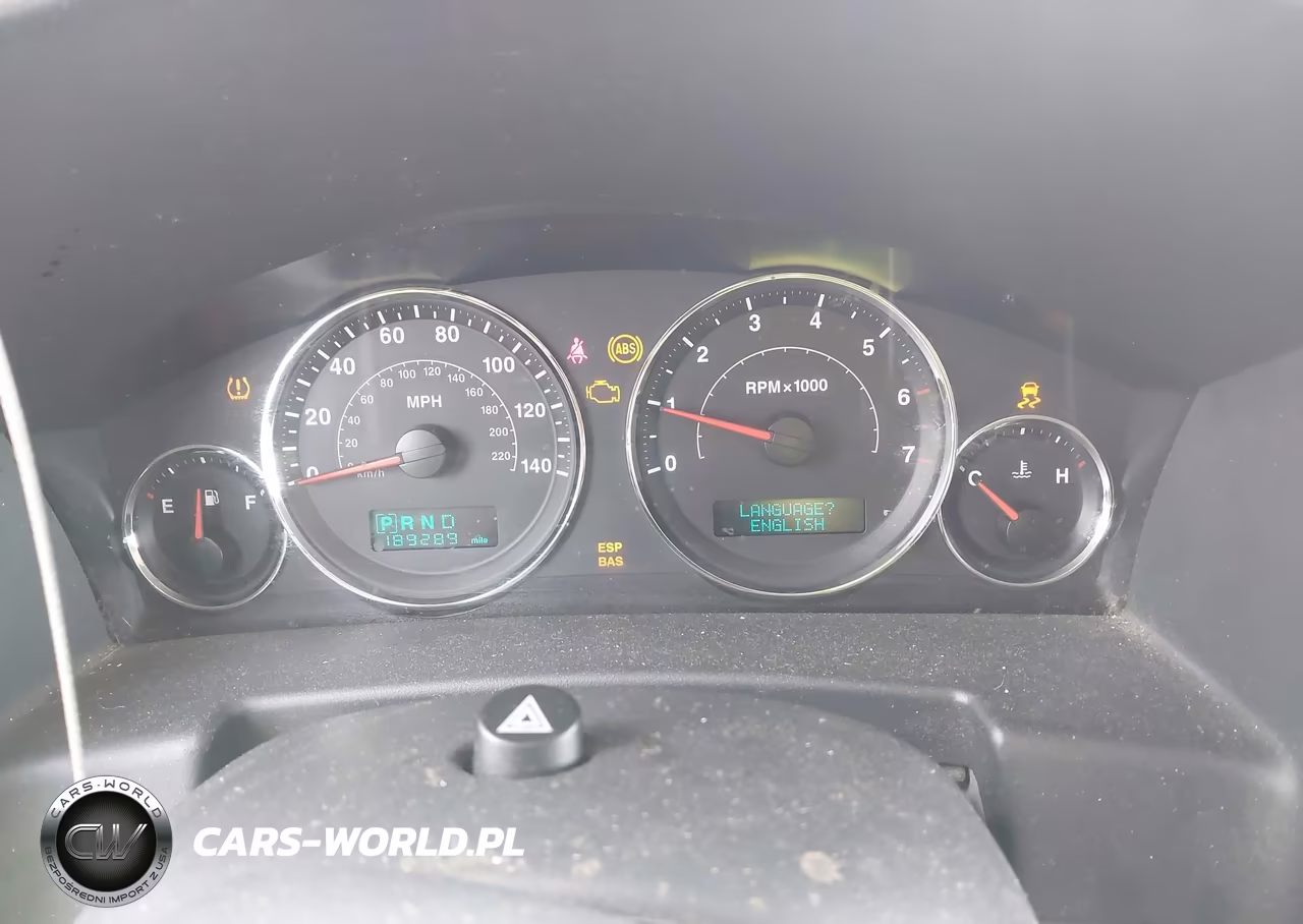2007 Jeep Commander Sport VIN:1J8HG48K87C608569 - 7