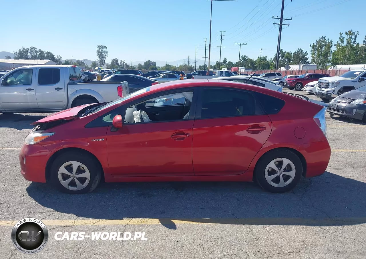 2014 Toyota Prius Two VIN:JTDKN3DU9E1790764 - 15