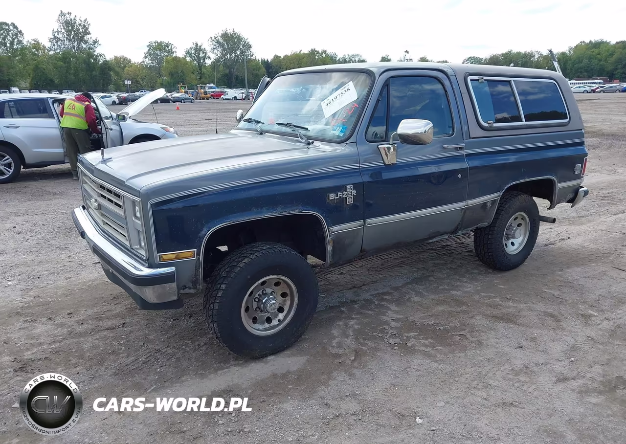 1988 Chevrolet Blazer V10 VIN:1GNEV18K2JF178520 - 2