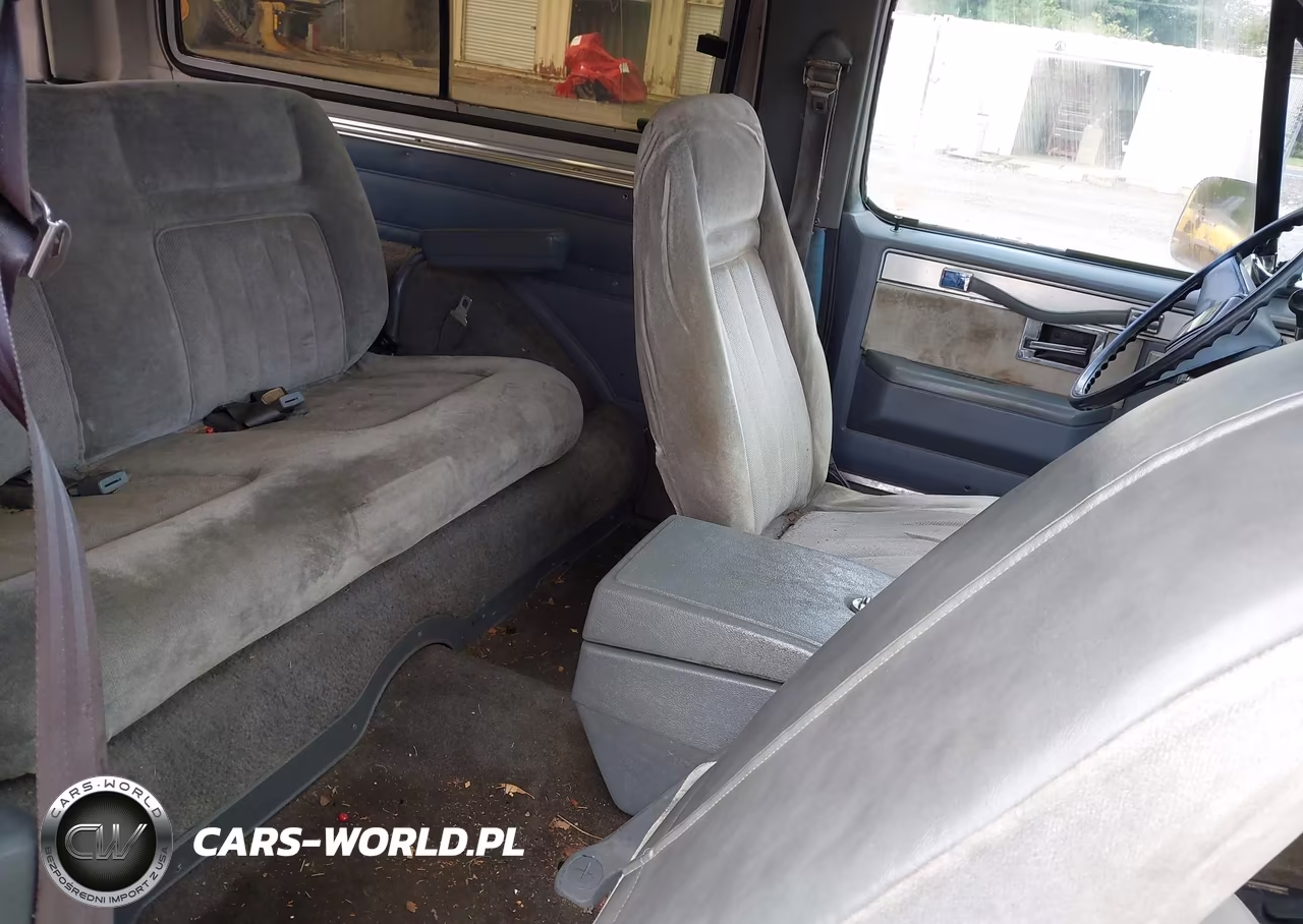 1988 Chevrolet Blazer V10 VIN:1GNEV18K2JF178520 - 8
