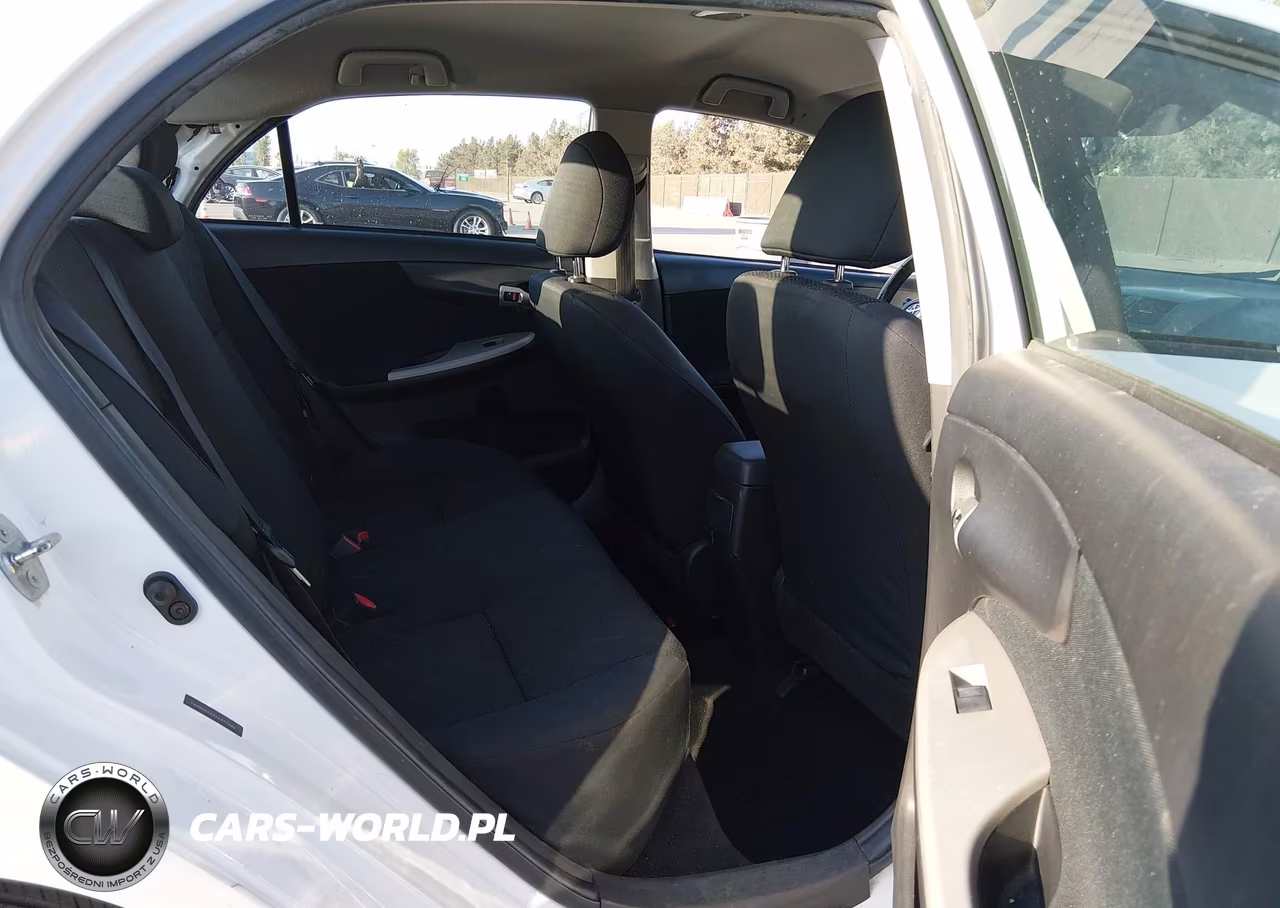 2010 Toyota Corolla S VIN:1NXBU4EE3AZ371684 - 8