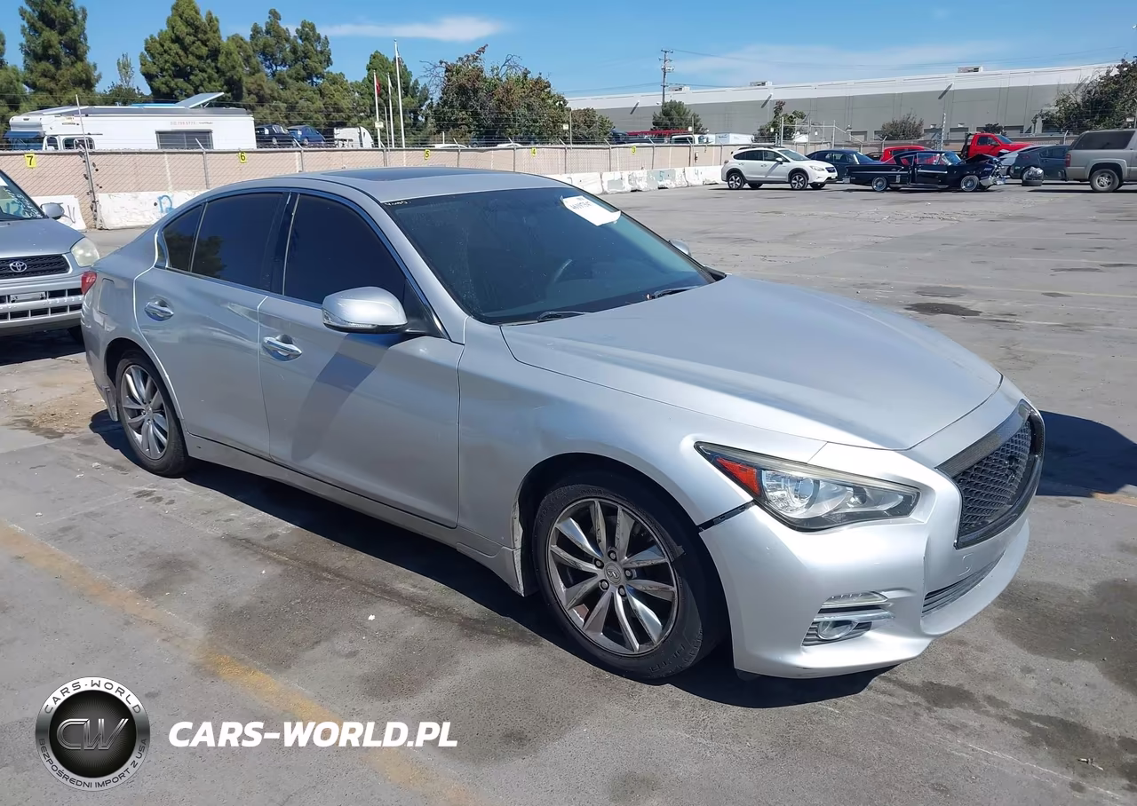 INFINITI Q50 BASE – zdjęcie 1 z 11