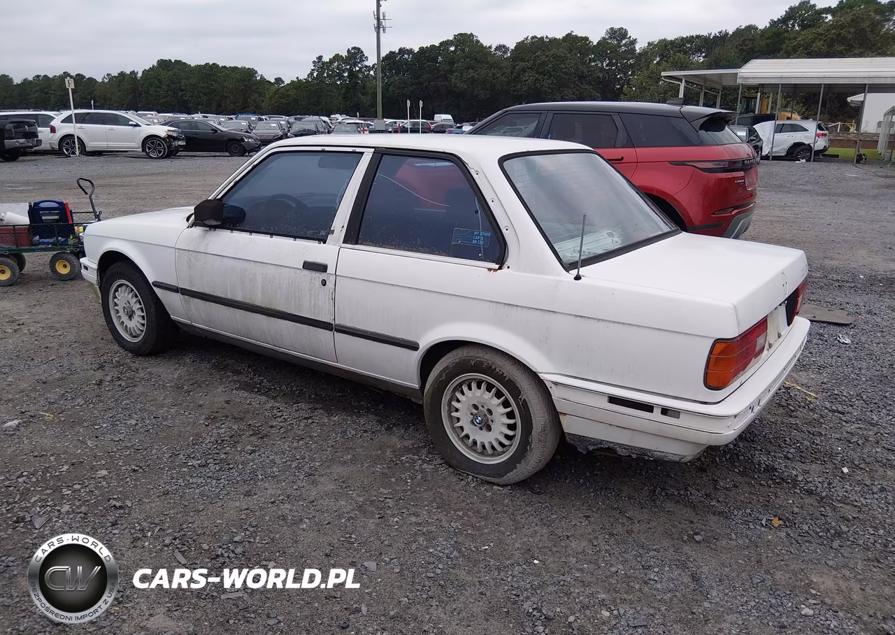 1989 BMW 325 I Automatic-Is Automatic VIN:WBAAA2300K4258424 - 3