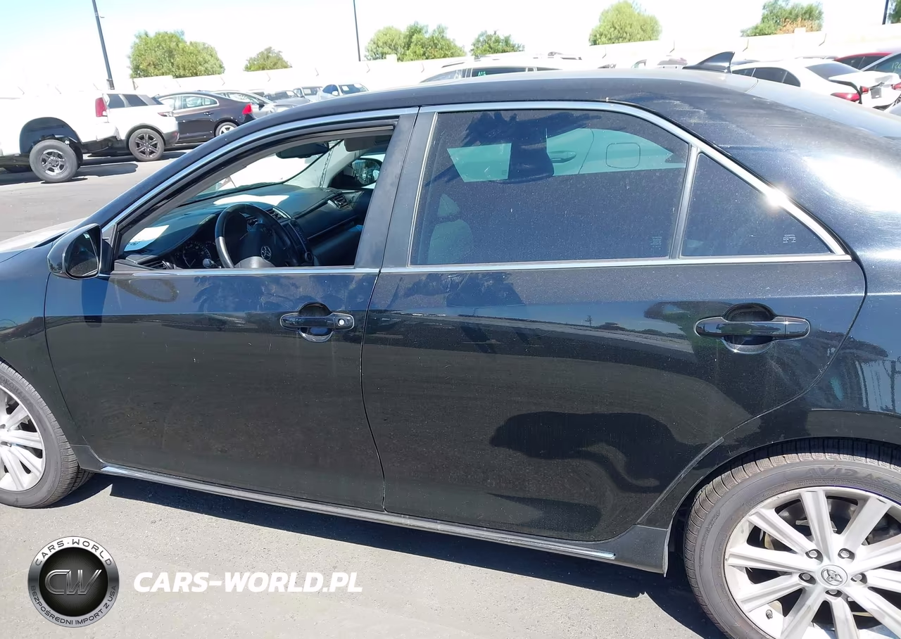 2013 Toyota Camry Xle V6 VIN:4T1BK1FK1DU536323 - 14