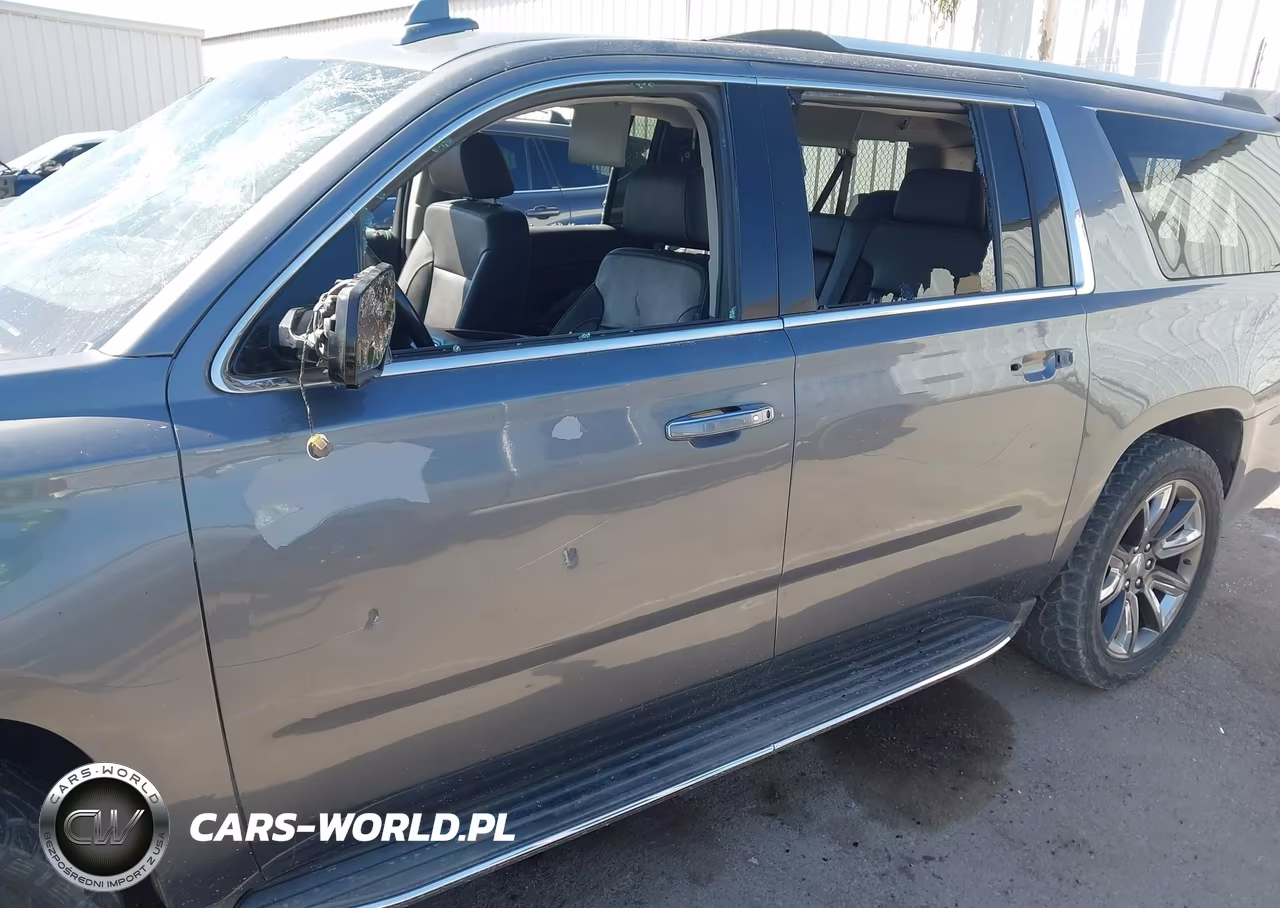 2020 Chevrolet Suburban 4Wd Lt VIN:1GNSKHKC7LR264252 - 18