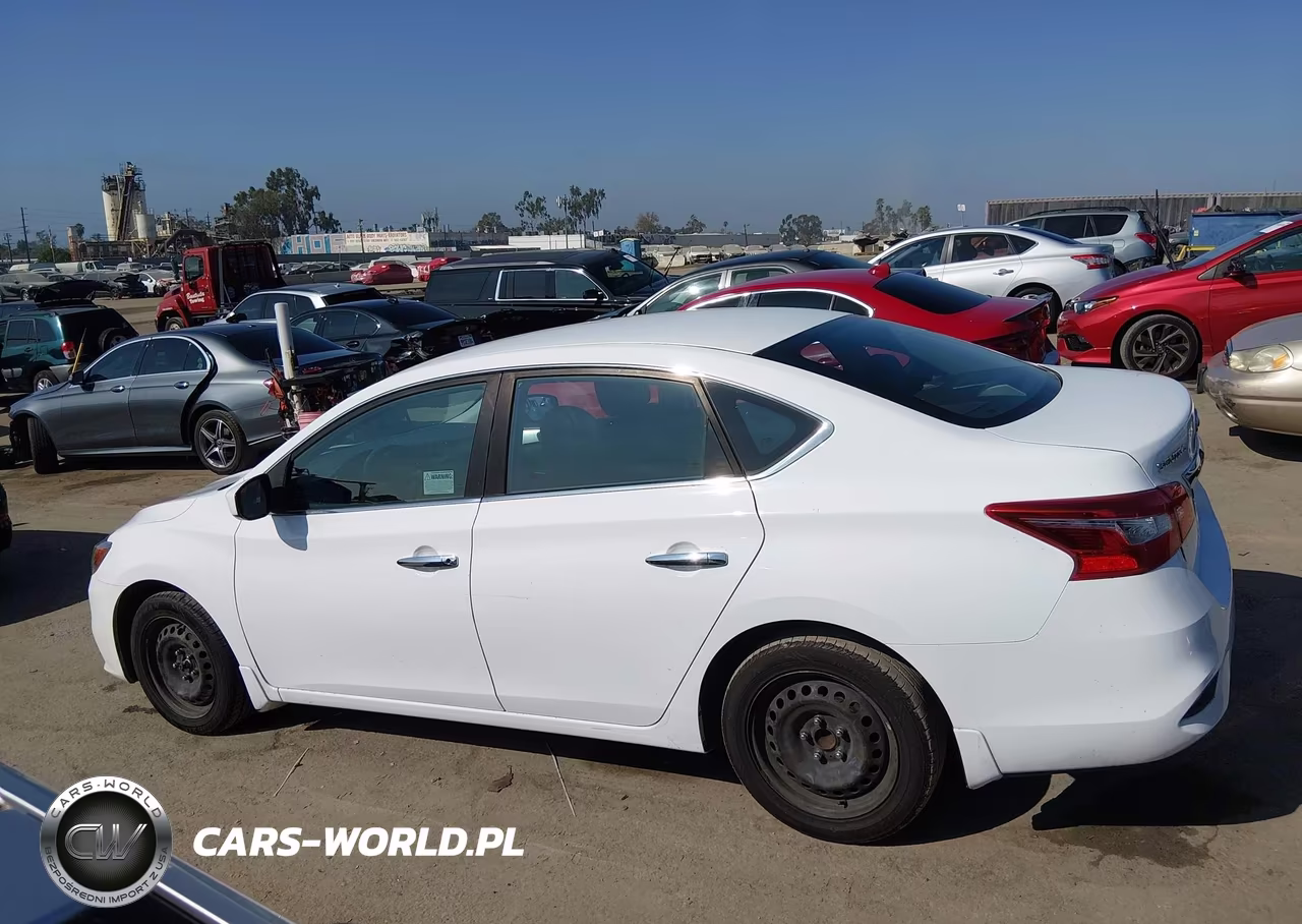 2019 Nissan Sentra S VIN:3N1AB7AP6KY232133 - 13