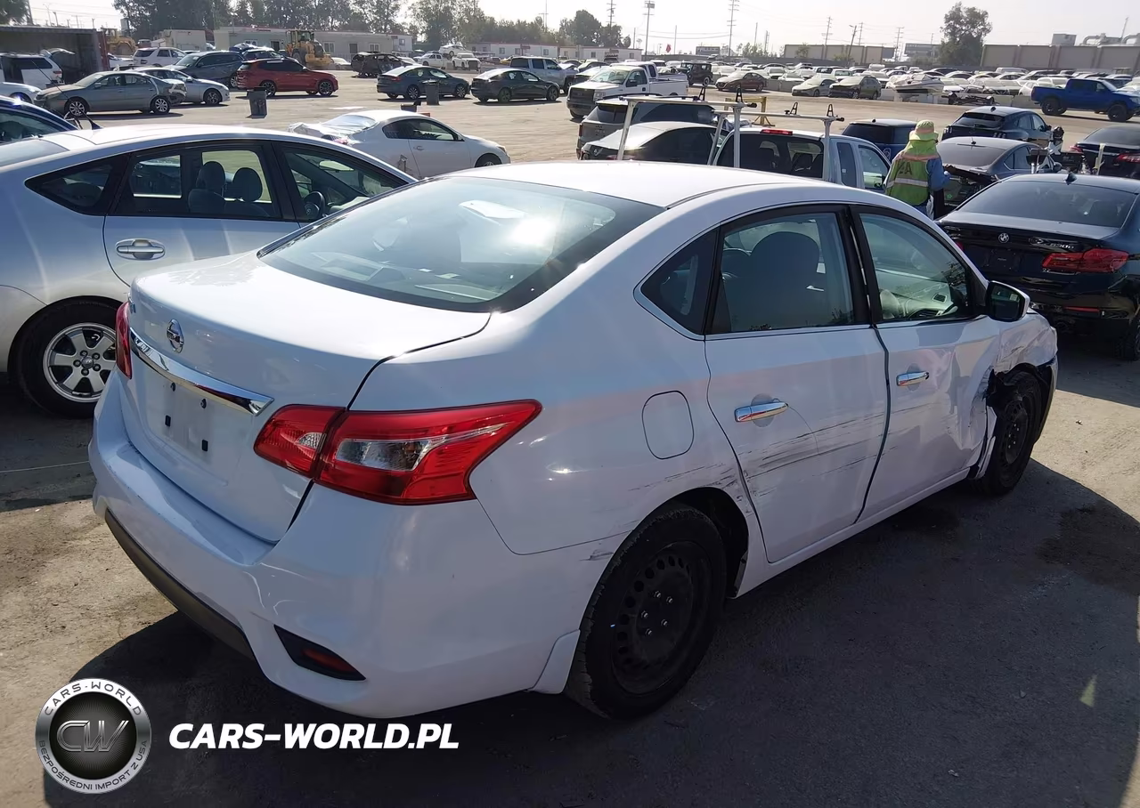 2019 Nissan Sentra S VIN:3N1AB7AP6KY232133 - 4