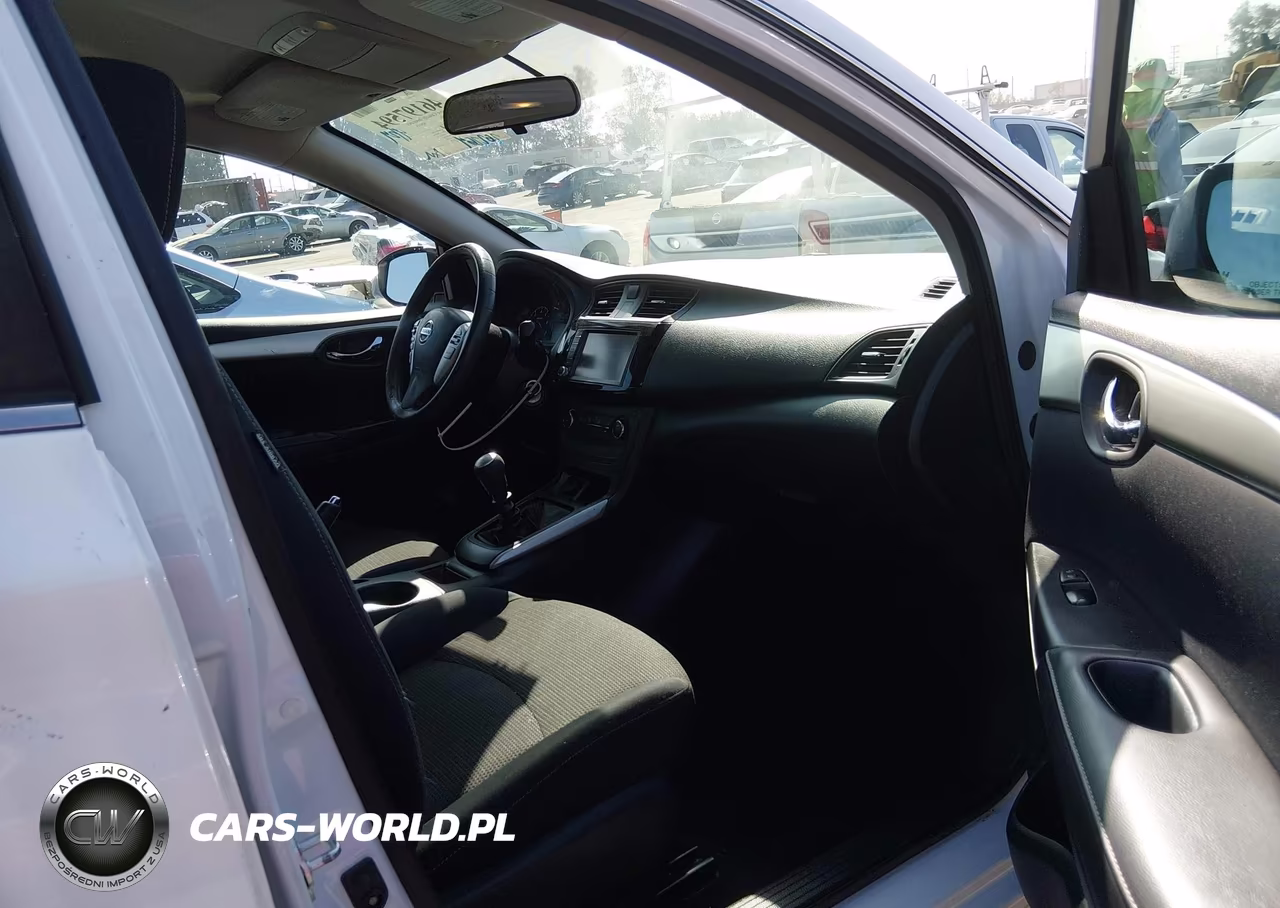 2019 Nissan Sentra S VIN:3N1AB7AP6KY232133 - 5