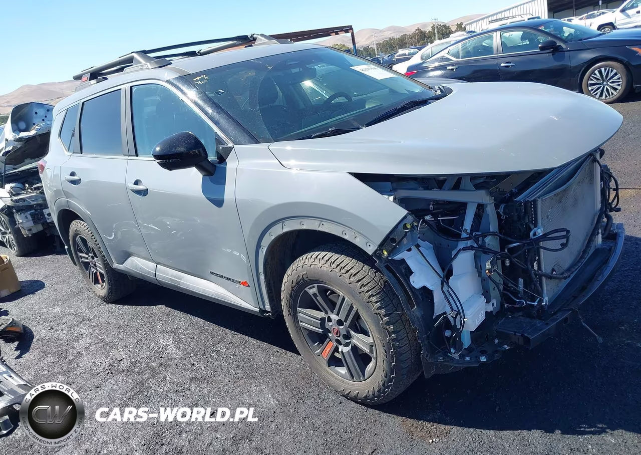 2026 Nissan Rogue Rock Creek
