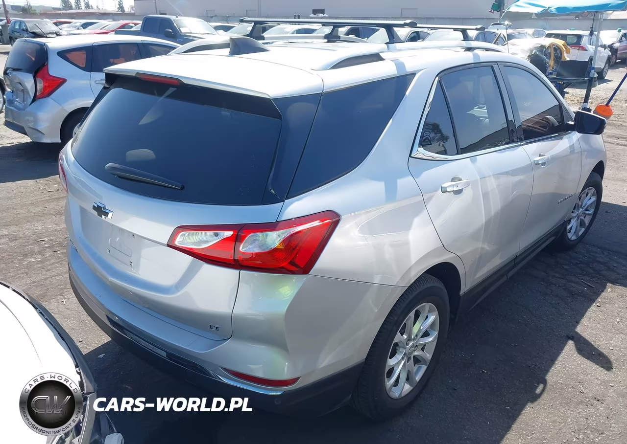 2018 Chevrolet Equinox Lt VIN:3GNAXJEV6JS636949 - 4