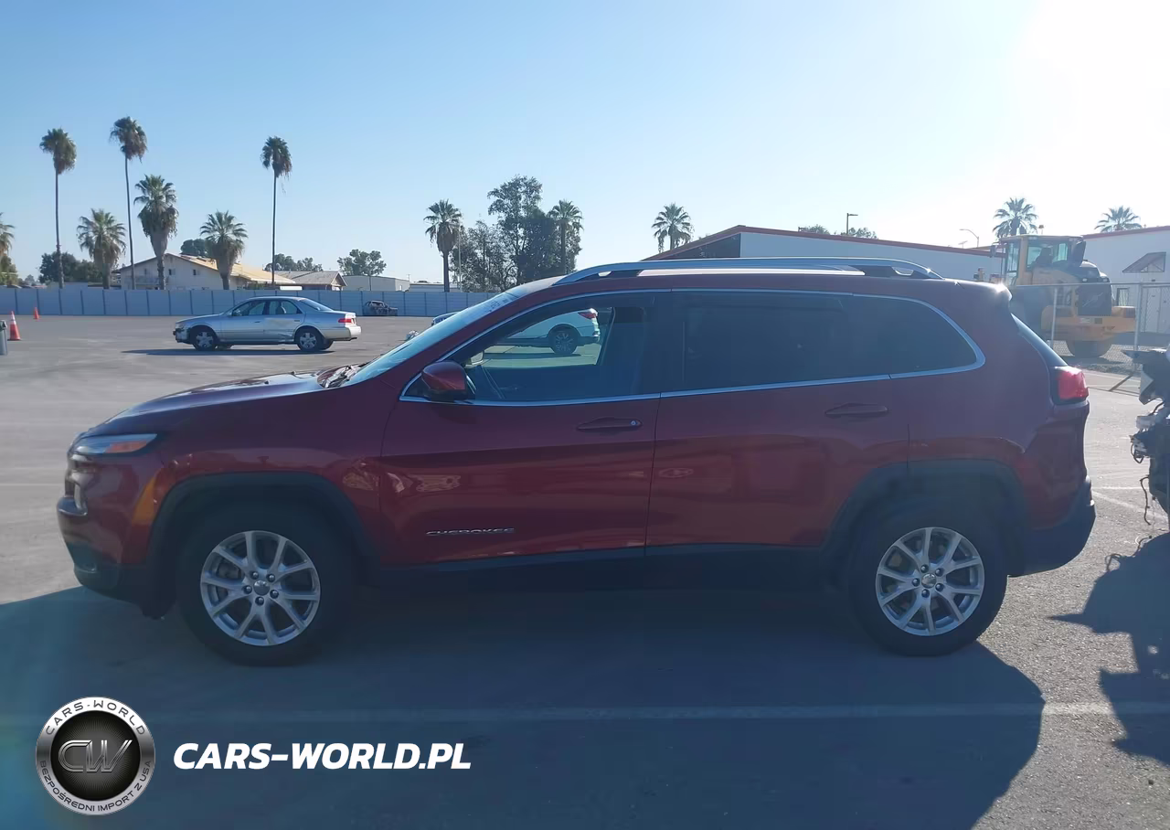 2017 Jeep Cherokee Latitude Fwd VIN:1C4PJLCS0HW603677 - 14