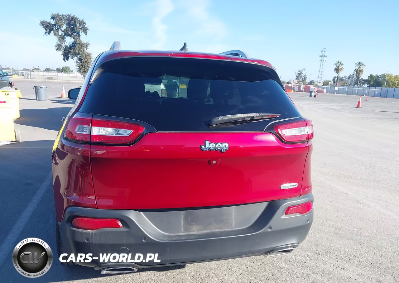 2017 Jeep Cherokee Latitude Fwd VIN:1C4PJLCS0HW603677 - 16