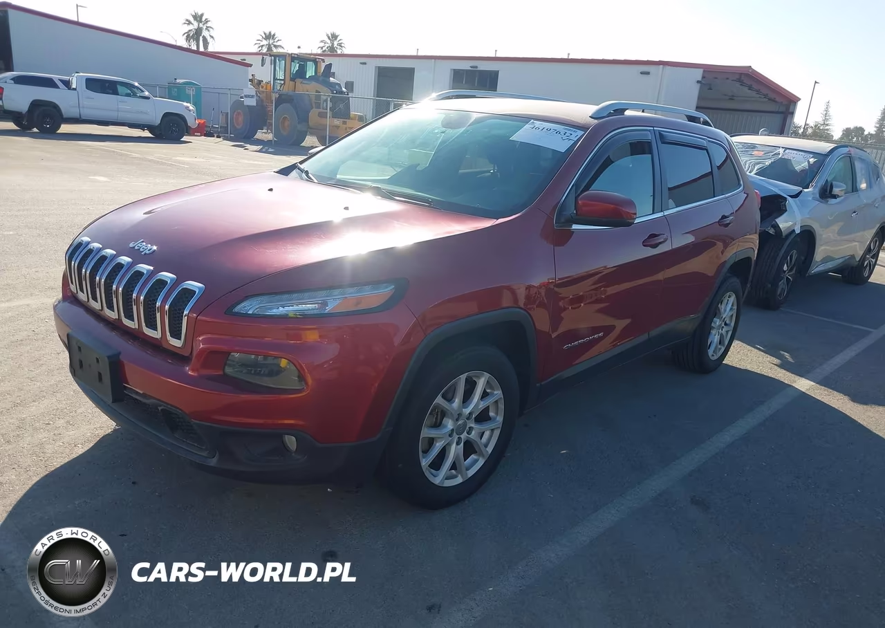 2017 Jeep Cherokee Latitude Fwd VIN:1C4PJLCS0HW603677 - 2