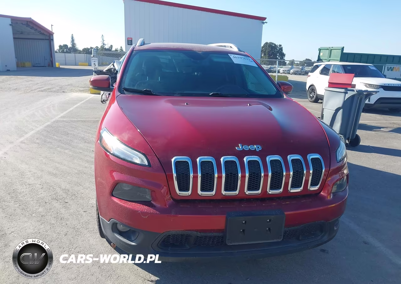 2017 Jeep Cherokee Latitude Fwd VIN:1C4PJLCS0HW603677 - 6