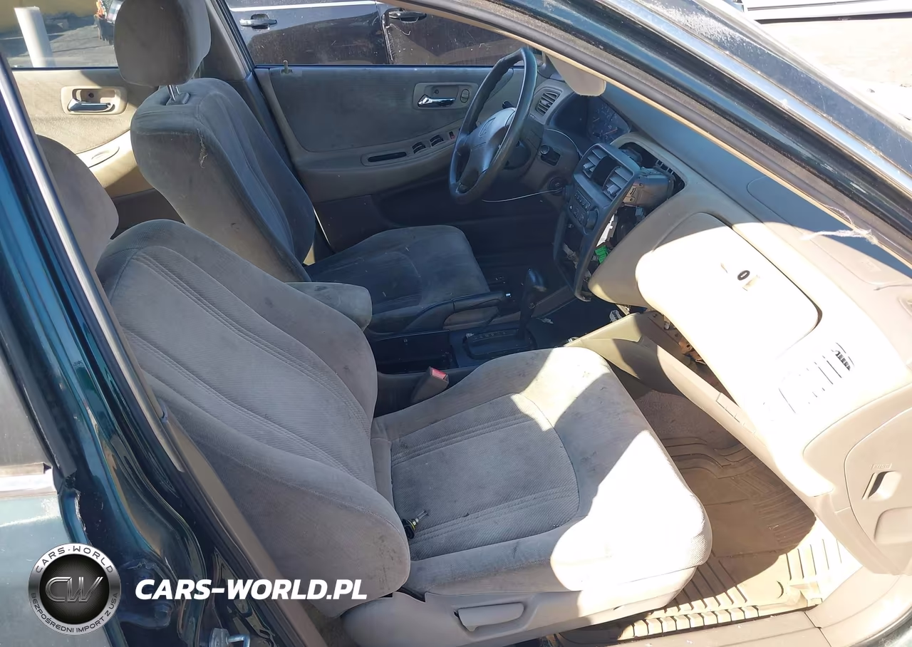 1999 Honda Accord Sdn Lx VIN:JHMCG5643XC001425 - 5