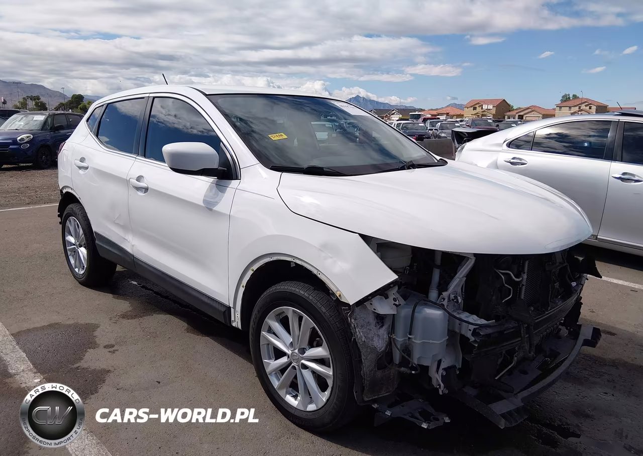 2018 Nissan Rogue Sport S