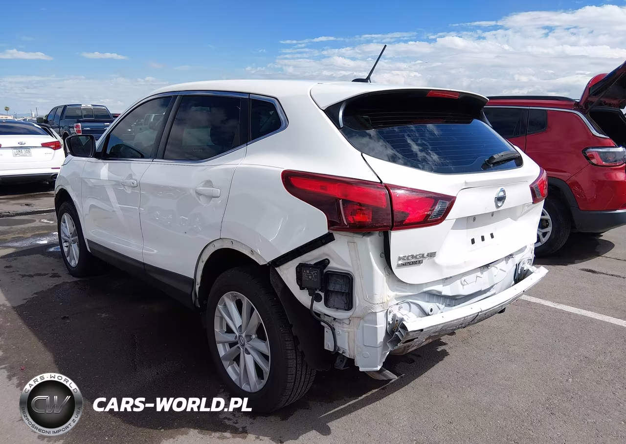 2018 Nissan Rogue Sport S VIN:JN1BJ1CP6JW159451 - 3