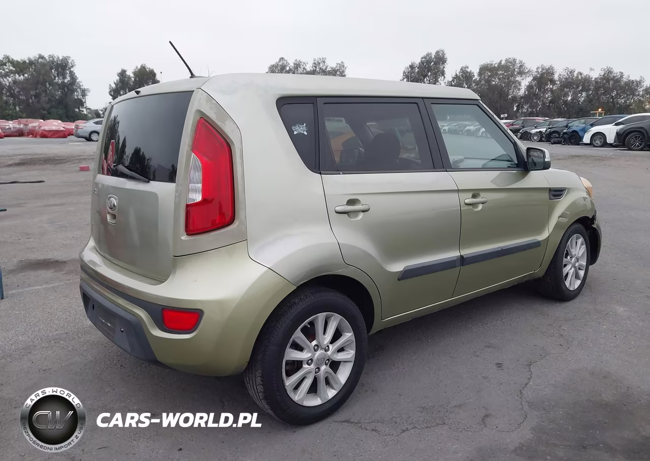 2013 Kia Soul + VIN:KNDJT2A68D7494602 - 4