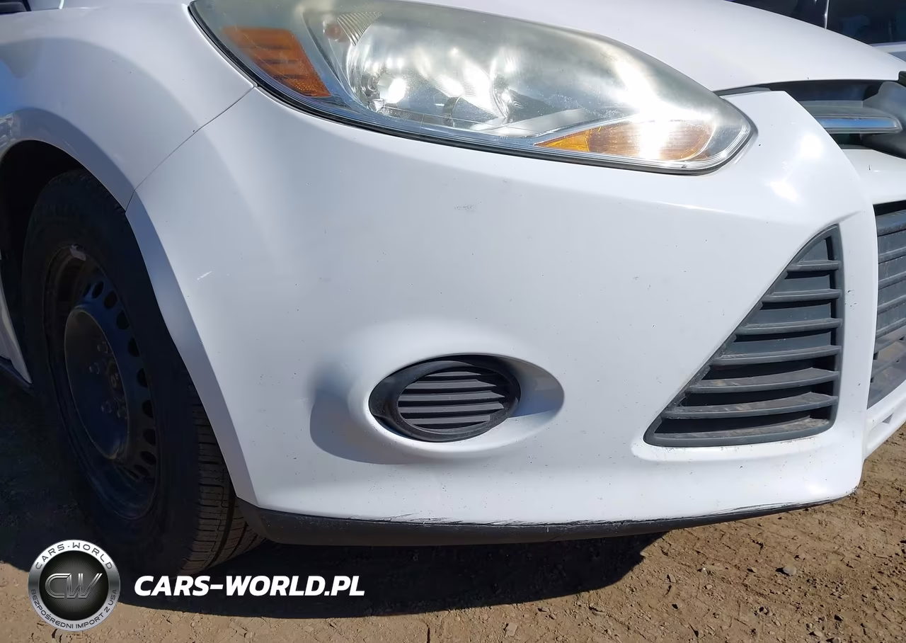 2012 Ford Focus S VIN:1FAHP3E27CL302629 - 6