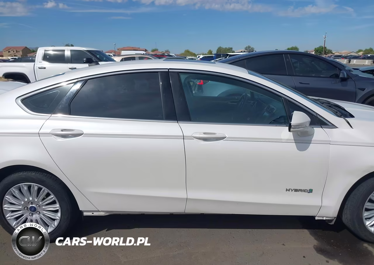 2014 Ford Fusion Se Hybrid VIN:3FA6P0LU9ER122194 - 13