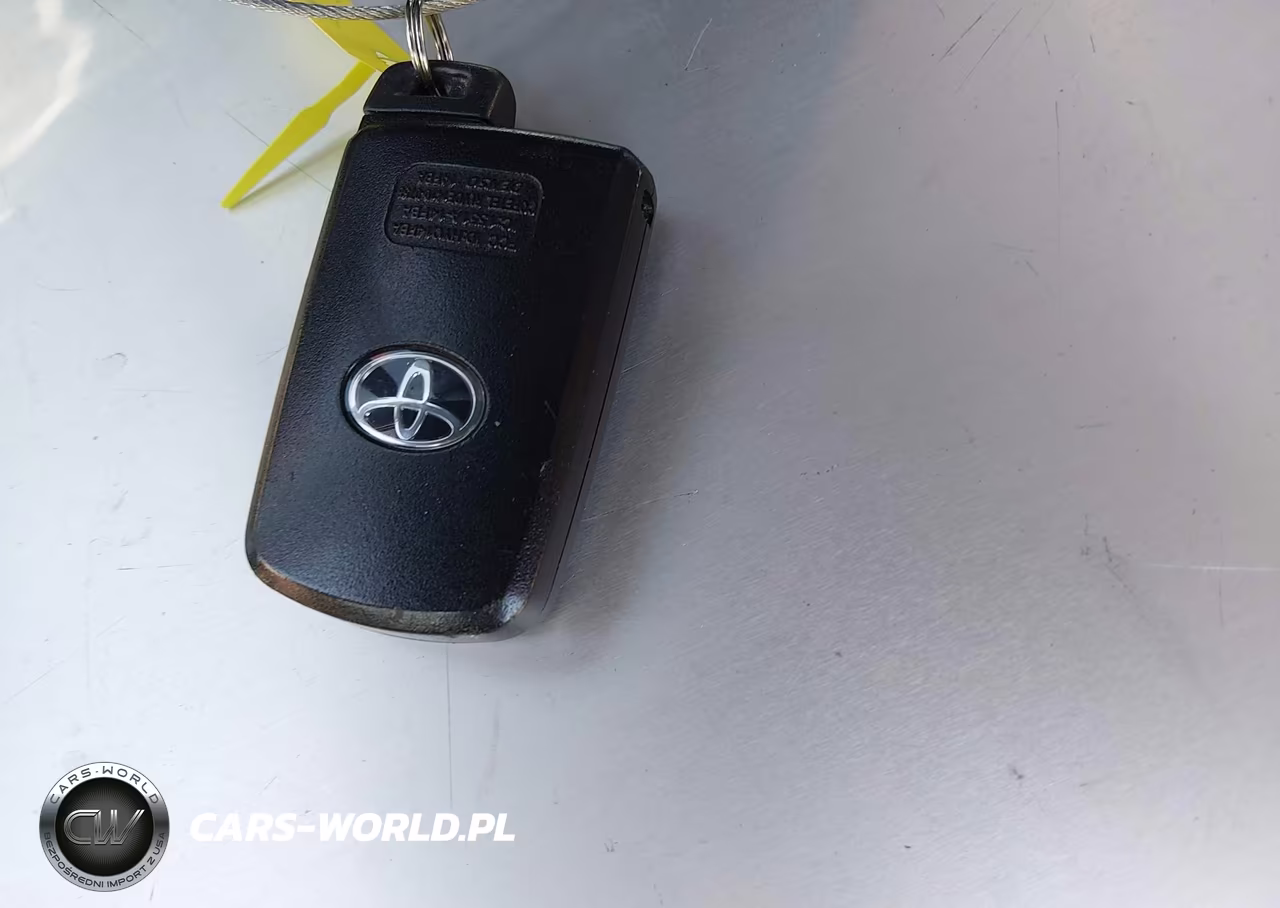 2014 Toyota Camry Xle V6 VIN:4T1BK1FK2EU545369 - 11