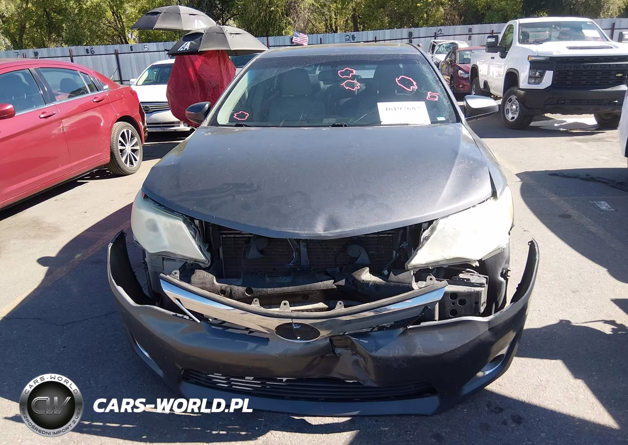 2014 Toyota Camry Xle V6 VIN:4T1BK1FK2EU545369 - 12
