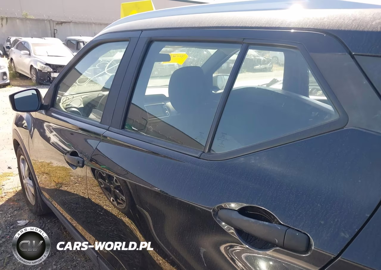 2019 Nissan Kicks S VIN:3N1CP5CU4KL506816 - 15