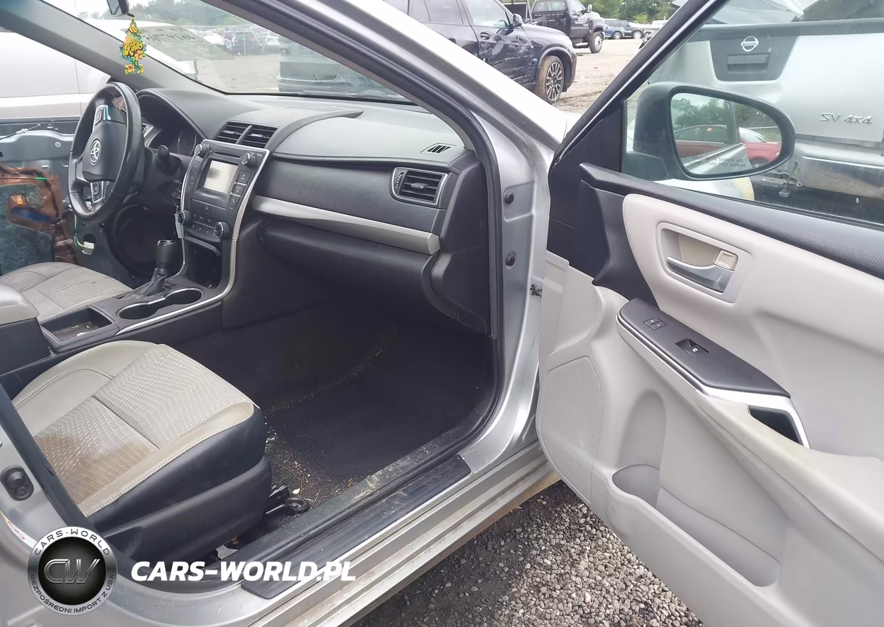 2015 Toyota Camry Se VIN:4T1BF1FK0FU873511 - 5