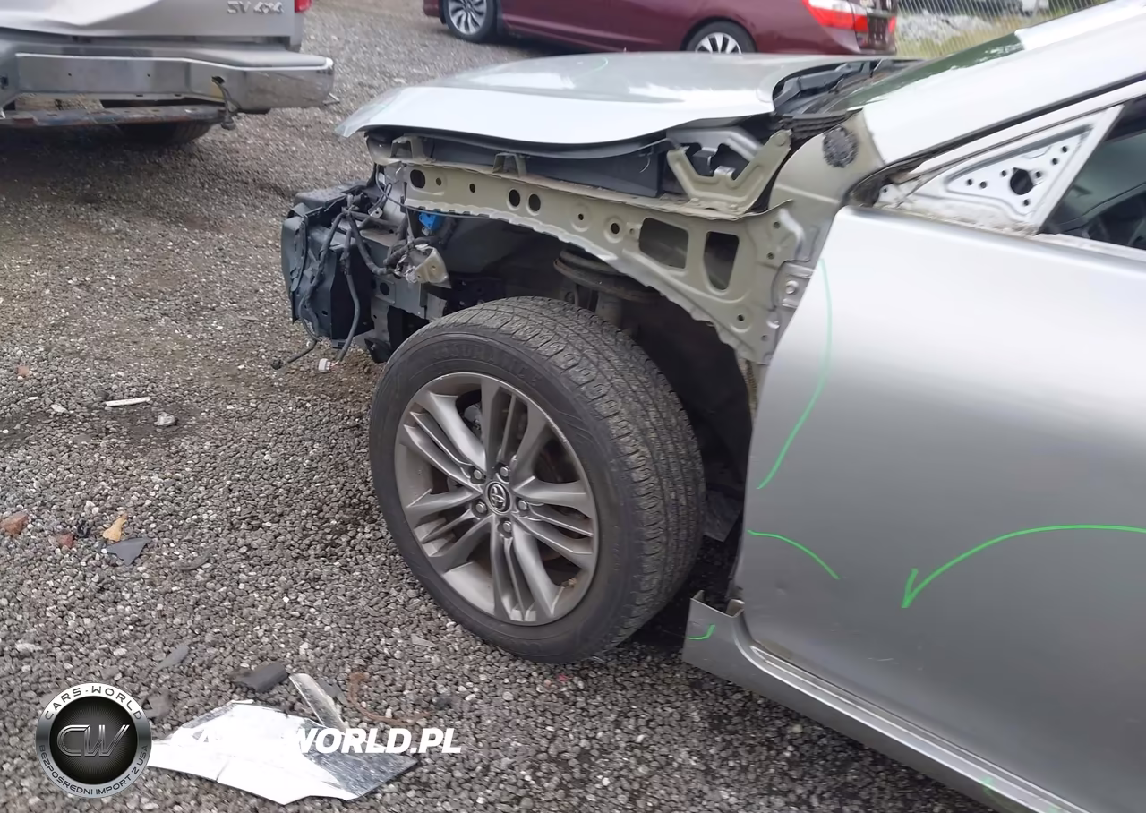 2015 Toyota Camry Se VIN:4T1BF1FK0FU873511 - 6