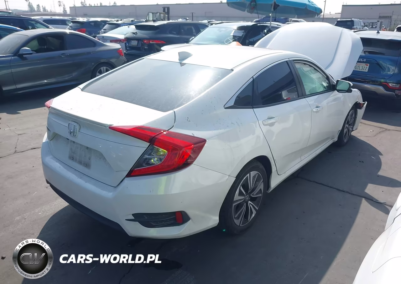 2017 Honda Civic Ex-L VIN:2HGFC1F82HH632365 - 4