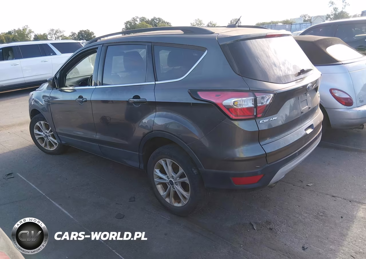 2017 Ford Escape Se VIN:1FMCU9GD6HUE11692 - 3