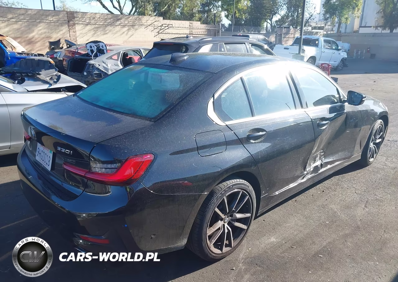 2019 BMW 330I VIN:WBA5R1C56KAJ99932 - 17