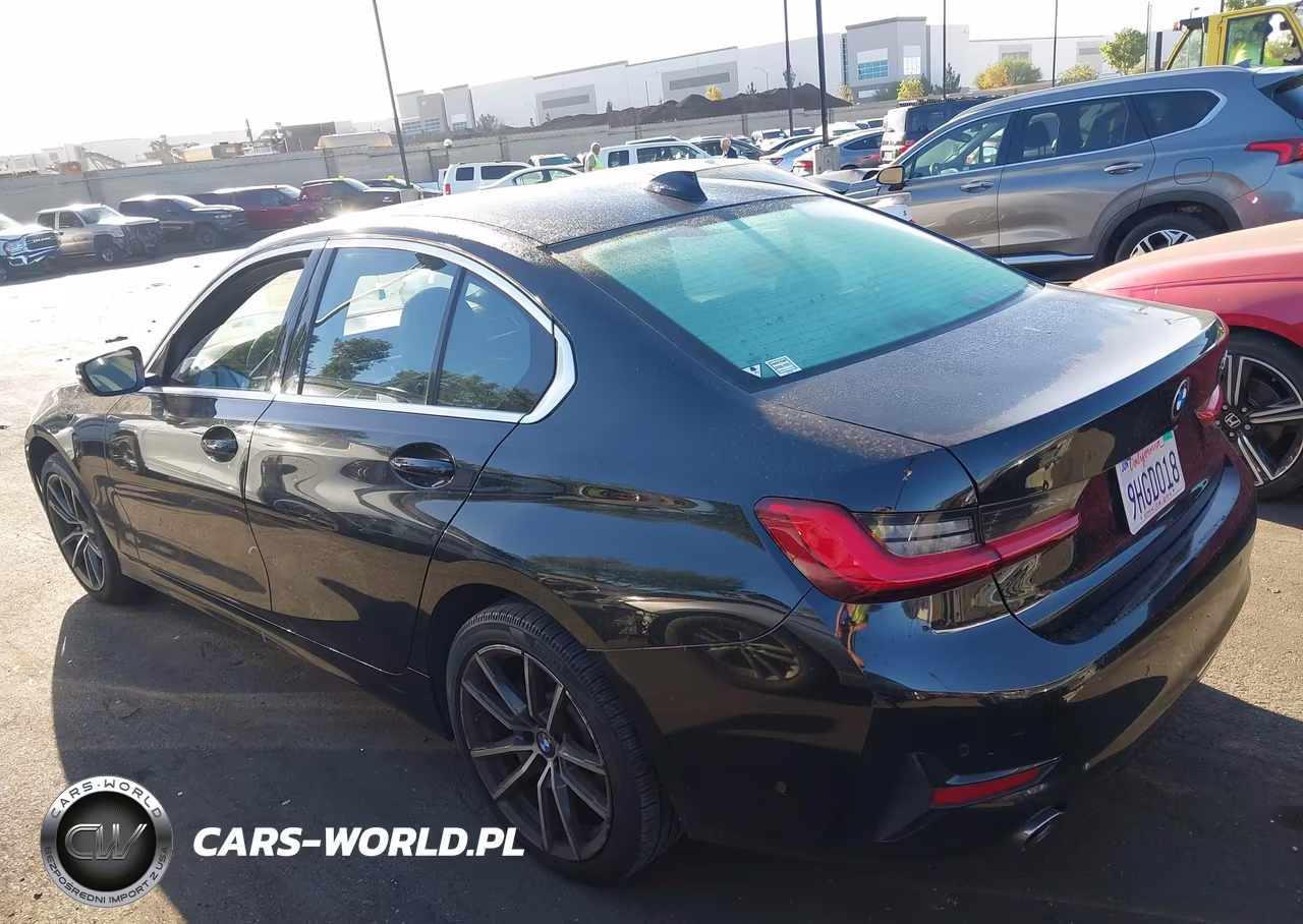2019 BMW 330I VIN:WBA5R1C56KAJ99932 - 3