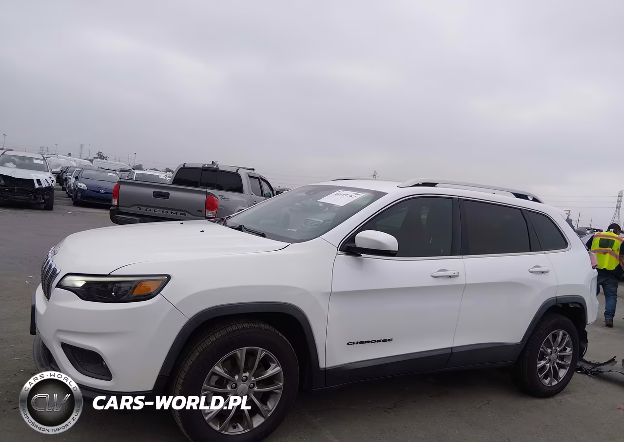 2021 Jeep Cherokee Latitude Lux VIN:1C4PJLMX3MD113413 - 14