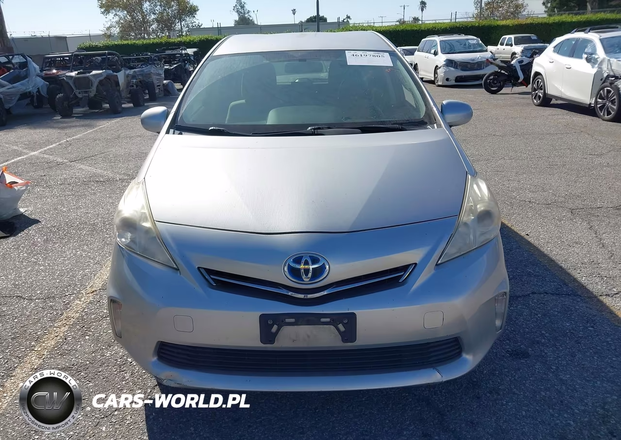 2012 Toyota Prius V Two VIN:JTDZN3EU2C3166013 - 12